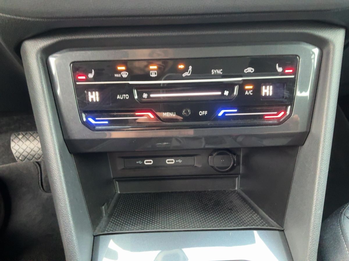Volkswagen Tiguan - Bild 17