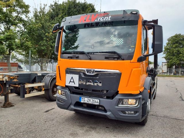 MAN TGM 18.320 BL 4x2 Hyva Absetzkipper Funk 3 Haken