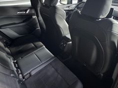 Fahrzeugabbildung BMW 220i Active Tourer -- M Sport/ ACC/ AHK/ HeadUp