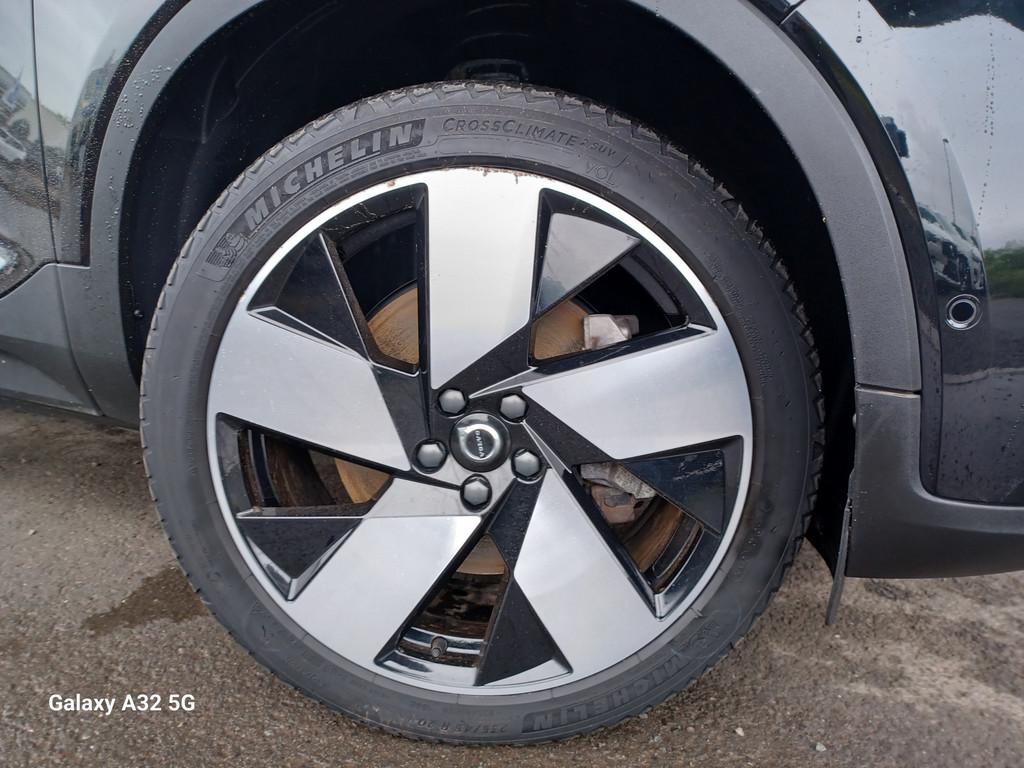 Volvo C40 Ultimate Recharge Pure Electric AWD