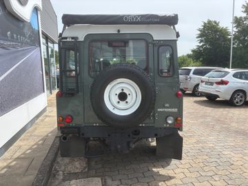 Fahrzeugabbildung Land Rover Defender 110 E Station Wagon
