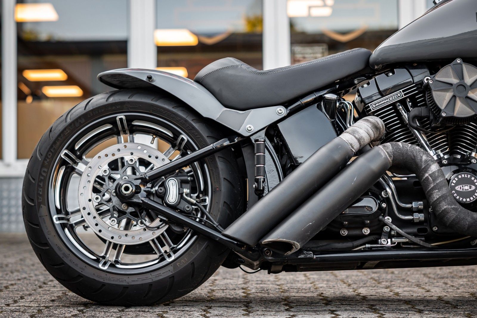 Fahrzeugabbildung Harley-Davidson FLSS SOFTAIL SLIM S 110 cui - Heckumbau -