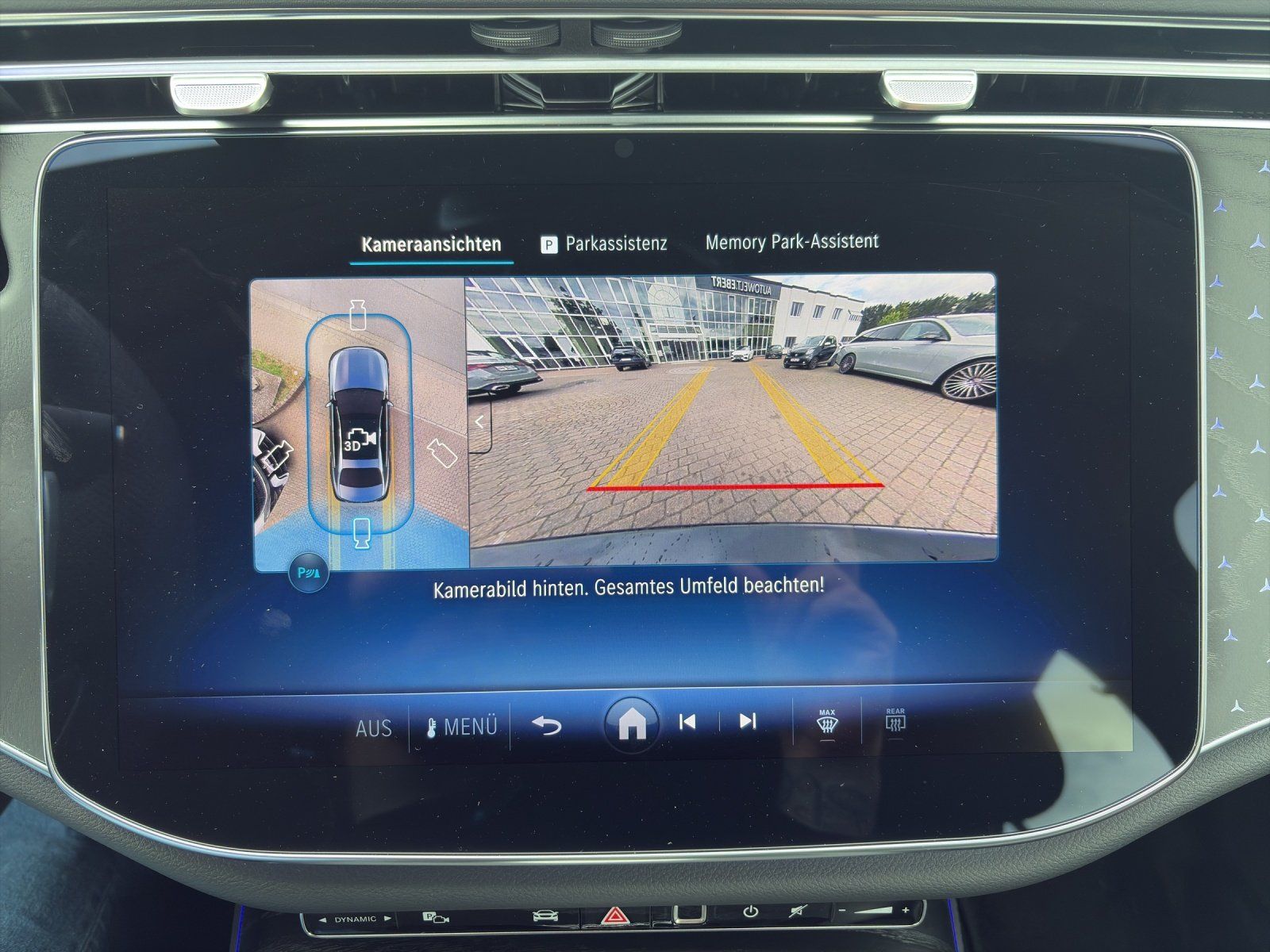 Fahrzeugabbildung Mercedes-Benz E 220 d  AMG+ 360° DIGITAL Distro Burme4D SitzKl