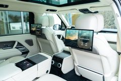 LAND ROVER Range Rover SV / 360° / PANO / LWB / P615 / 23" LAND ROVER Range Rover SV / 360° / PANO / LWB / P615 / 23"