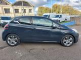 Peugeot PEUGEOT 208 1.6 e-HDi 92 CV 3 porte - Peugeot 208 mit Diesel-Antrieb: Automatik
