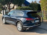 Volkswagen Touareg V6 TDI 4MOTION - Standheizung Luftffahrw - Volkswagen Touareg in Karlsruhe