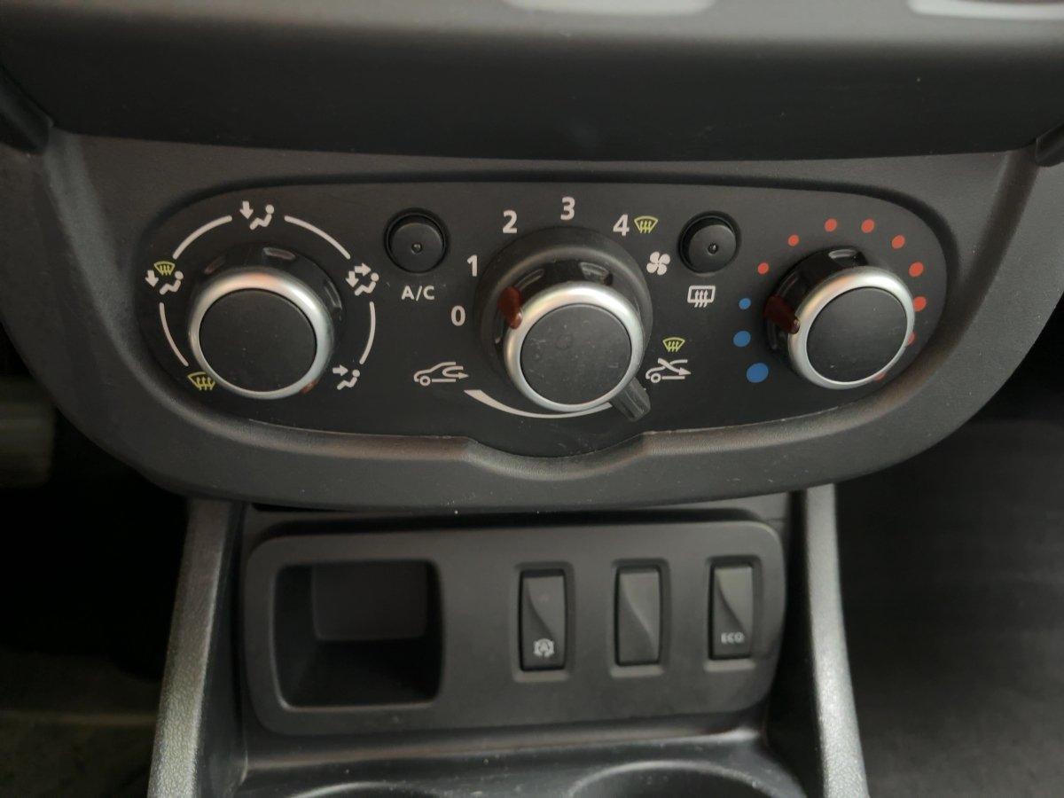 Dacia Duster Prestige 4x2 +ALLWETTER+NAVI+KLIMA+