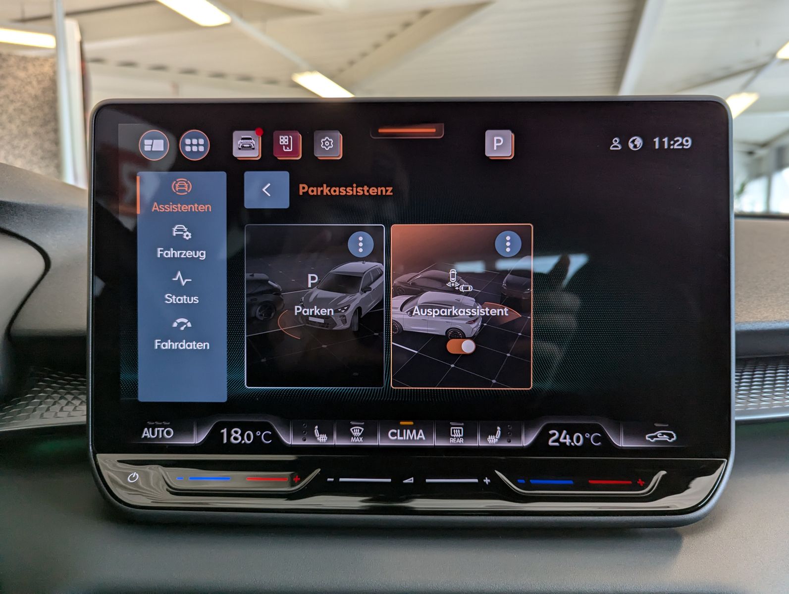 CUPRA Terramar 1.5 eTSI Sennheiser Edge-Paket HUD 19" - Image 28