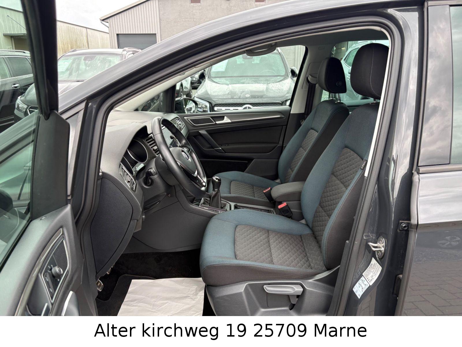 Volkswagen Sportsvan IQ.DRIVE.BT.PA.SH.PDC.TW.SPH..TÜV NEU