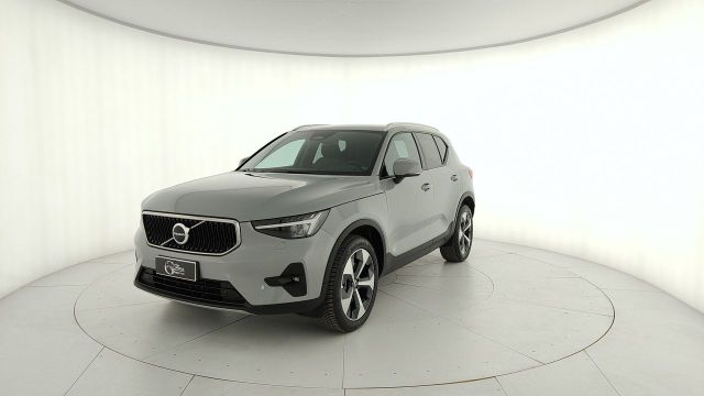 Volvo VOLVO XC40 2.0 b3 Core auto