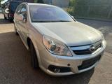 Opel Signum 1.9 CDTI 110kW - - graue Opel Signum