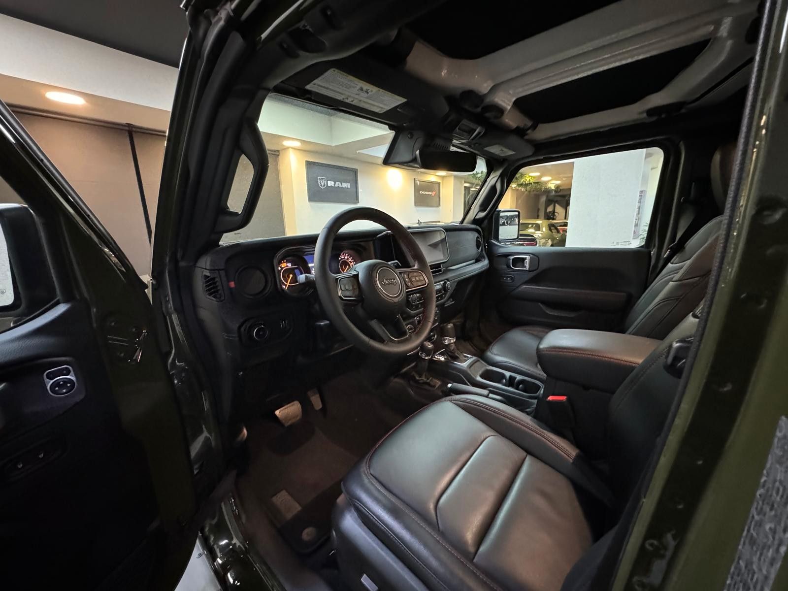 Fahrzeugabbildung Jeep WRANGLER RUBICON X 3.6L-V6 SEILWINDE-AHK-