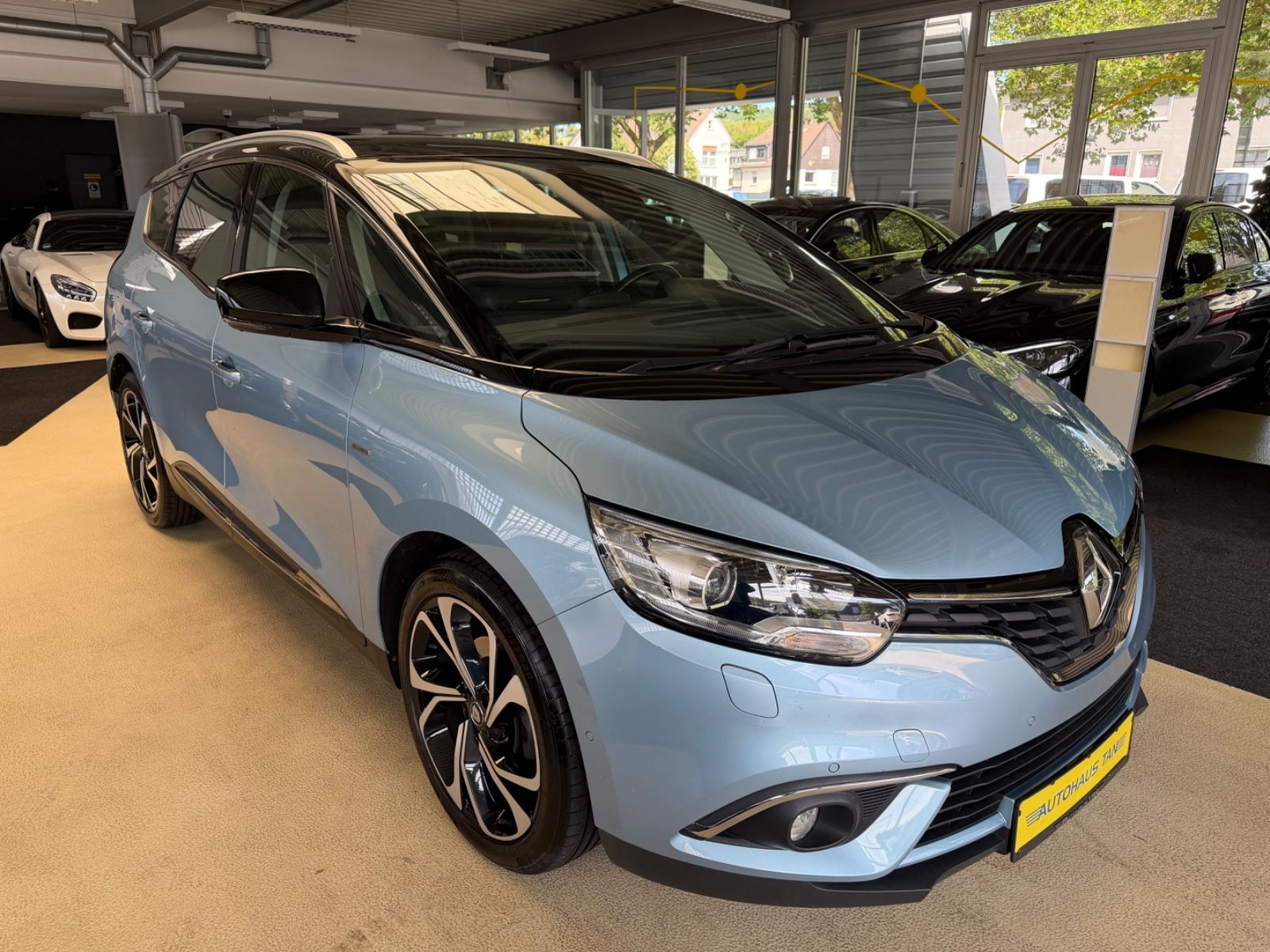 Fahrzeugabbildung Renault Scenic IV Grand BOSE Edition