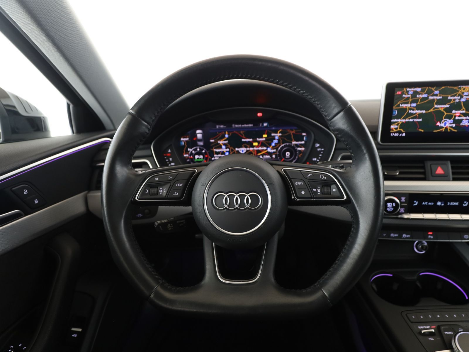 Audi A4 Limousine 40 TDI Design quattro Pano LED RFK foto 14