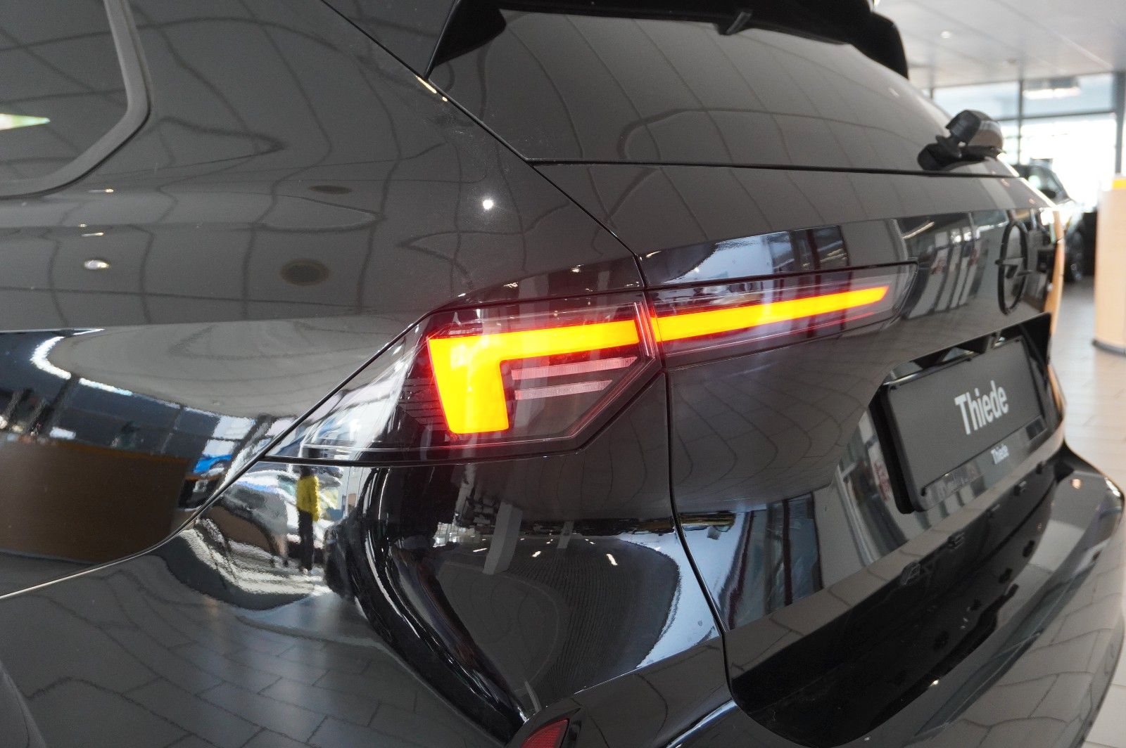 Fahrzeugabbildung Opel Astra L ST 1.5D GS SPORT NAVI/LED/360°/VIRT/DAB+