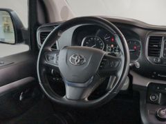 TOYOTA Proace (Verso)2.0 D-4D L1 Executive~Top gepflegt
