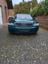 Audi A8, 4D - Audi A8 aus 1997