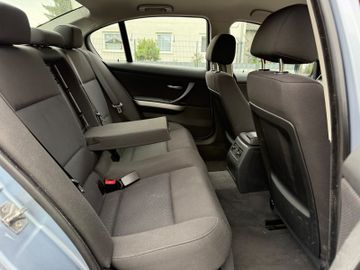 BMW 318 - 10