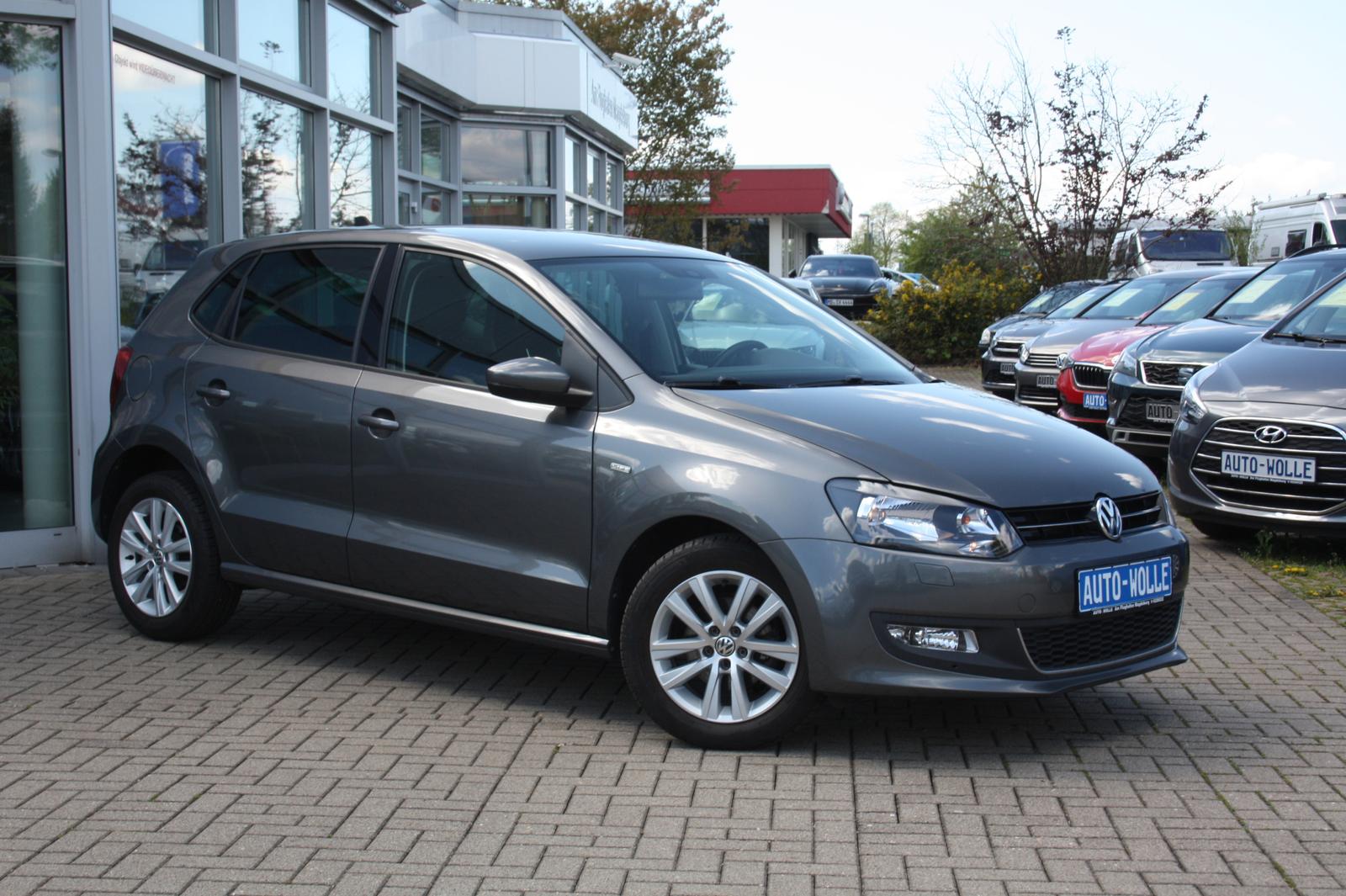 Volkswagen Polo 1.2 TSI Life DSG SITZHEIZUNG PDC TEMPOMAT