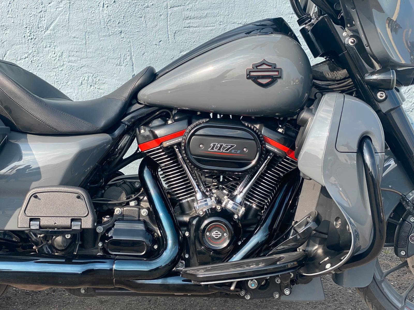 Harley-Davidson STREET GLIDE CVO 5HD1