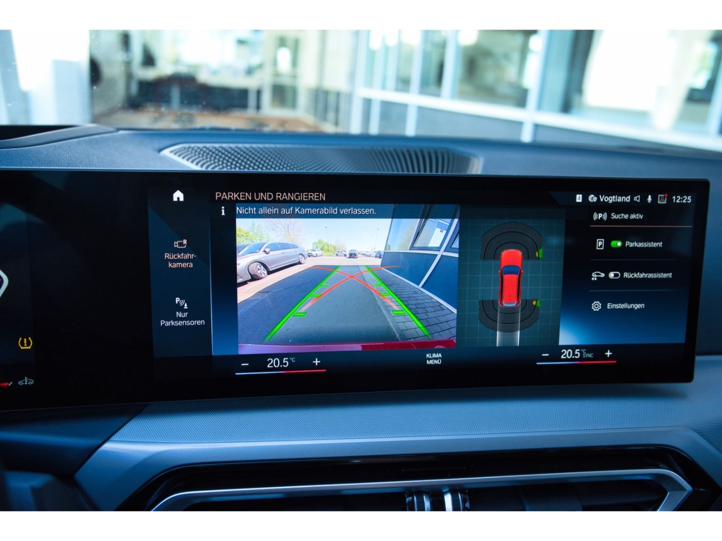 BMW 318 d Touring HUD Navi SHz LED Rückfahrkamera foto 23