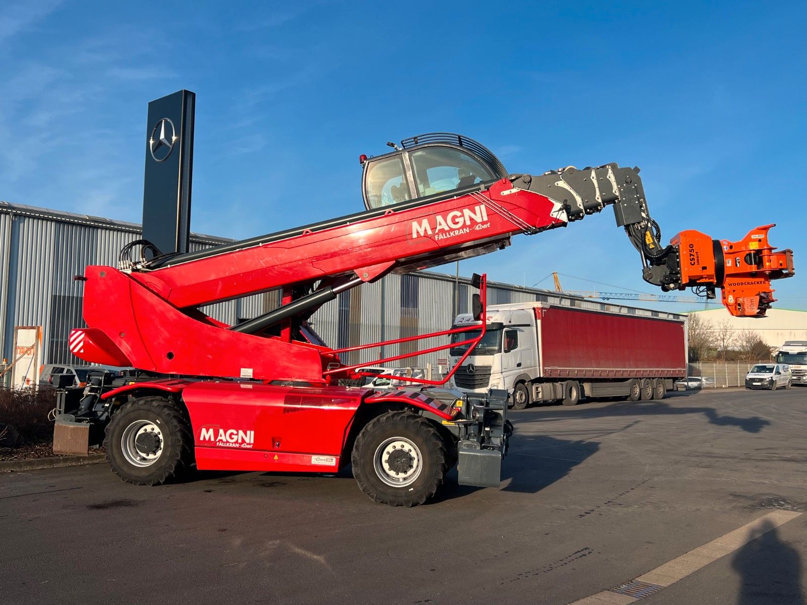 Fahrzeugabbildung Andere Magni RTH 6.30 SH / Fällkran / Westtech CS750