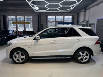 Mercedes ML 350 - 9