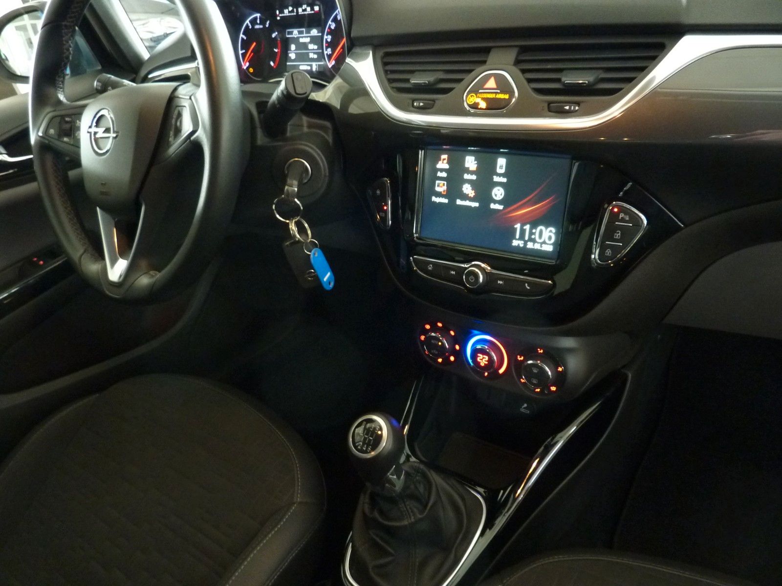 Fahrzeug 11 Fahrzeugabbildung Opel Corsa 1.4 Turbo ecoFLEX INNOVATION 74kW S/S