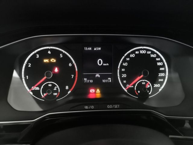 Fahrzeugabbildung Volkswagen Polo 1.0 TSI United NAVI SITZH KAM APP ALLWET
