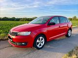 Skoda Rapid 1.6 TDI Ambition Spaceback Ambition
