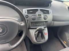 Fahrzeugabbildung Renault Scenic Dynamique Keyless Entry/ Go Tüv- 07/2026