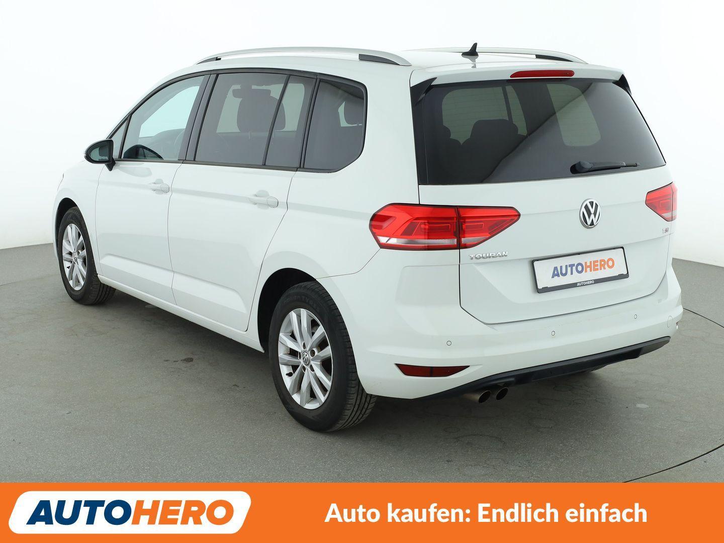 Volkswagen Touran 1.4 TSI Comfortline BlueMotion Tech *NAVI