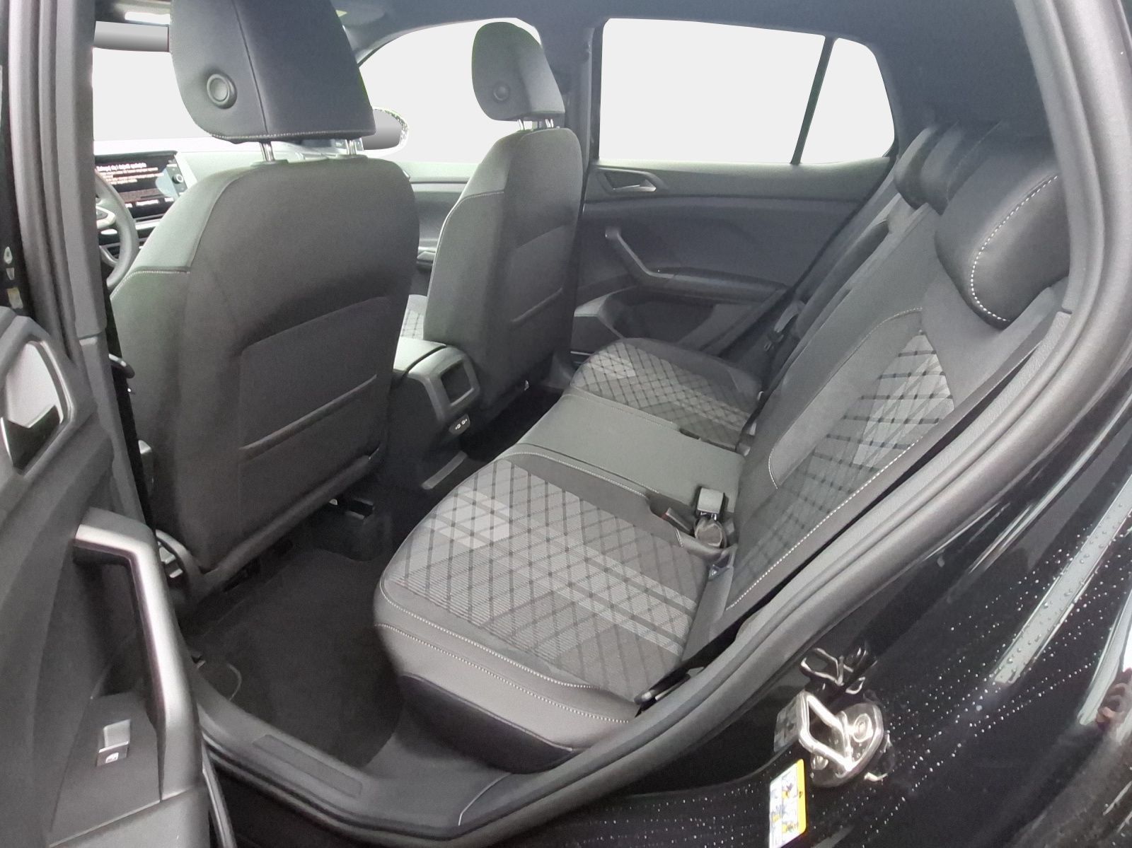 Volkswagen T-Cross R-Line 150 PS DSG | RÜKA | IQ.LIGHT uvm. imagem 3