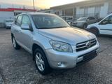 Toyota RAV 4 2.2-l-D-4D 4x4 Leder Start/Stop - gebrauchte Toyota RAV 4 aus dem Jahr 2008