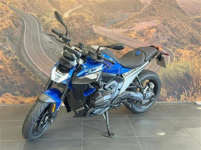 BMW R 1300 R Exclusive + 3 Pakete