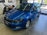 Skoda Fabia 1.2 TSI Combi Style+Klimaaut.+SHZ+PDC+15" - Skoda Fabia mit Benzin-Antrieb: Blau, Kombi