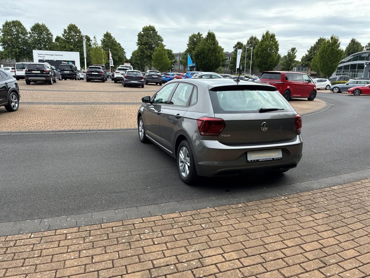 Volkswagen Polo 1.0 Comfortline+PDC+NAVI+WINTERPAKET+APP+