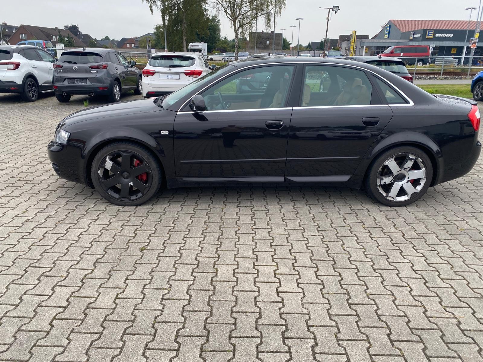 Audi S4 4.2 quattro *Tiptronic*Bose*Xenon