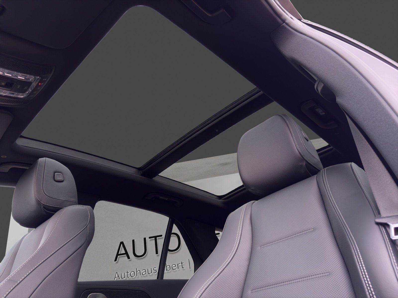 Fahrzeugabbildung Mercedes-Benz GLE 450 d 4M AMG Distro Burm AHK KeyGo PANO 360°