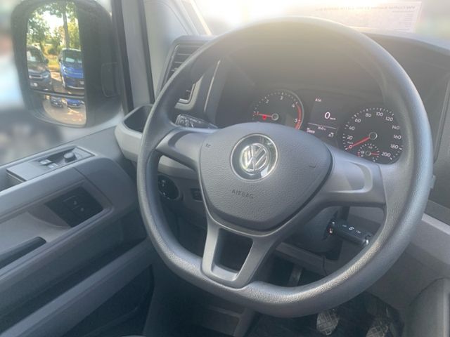 Fahrzeugabbildung Volkswagen Crafter Kasten 35 MR 2.0TDI 103KW 6-Gang AHZV KL