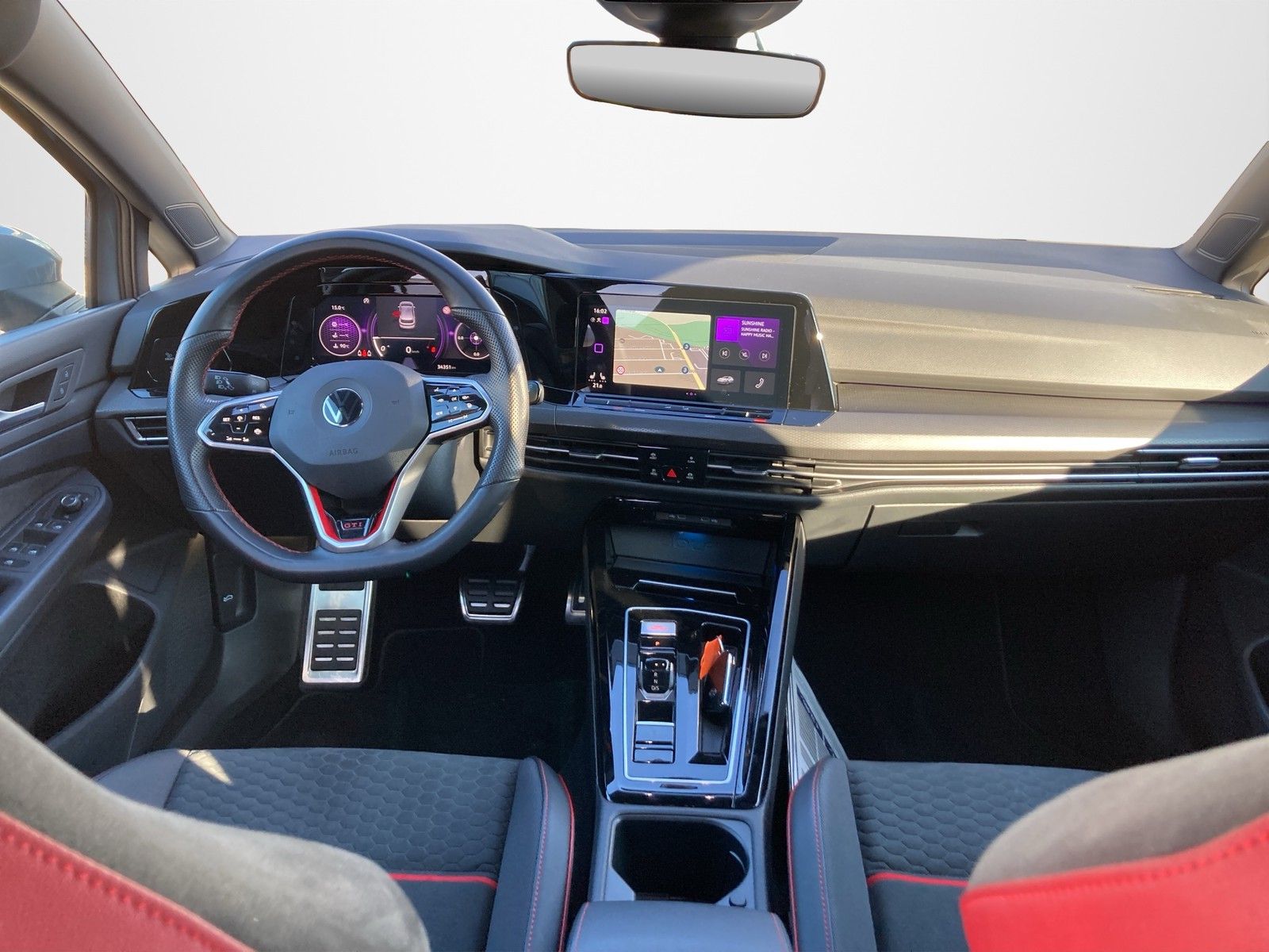 VW Golf VIII 2.0 TSI GTI Clubsport DSG / ACC / NAVI - Image 10