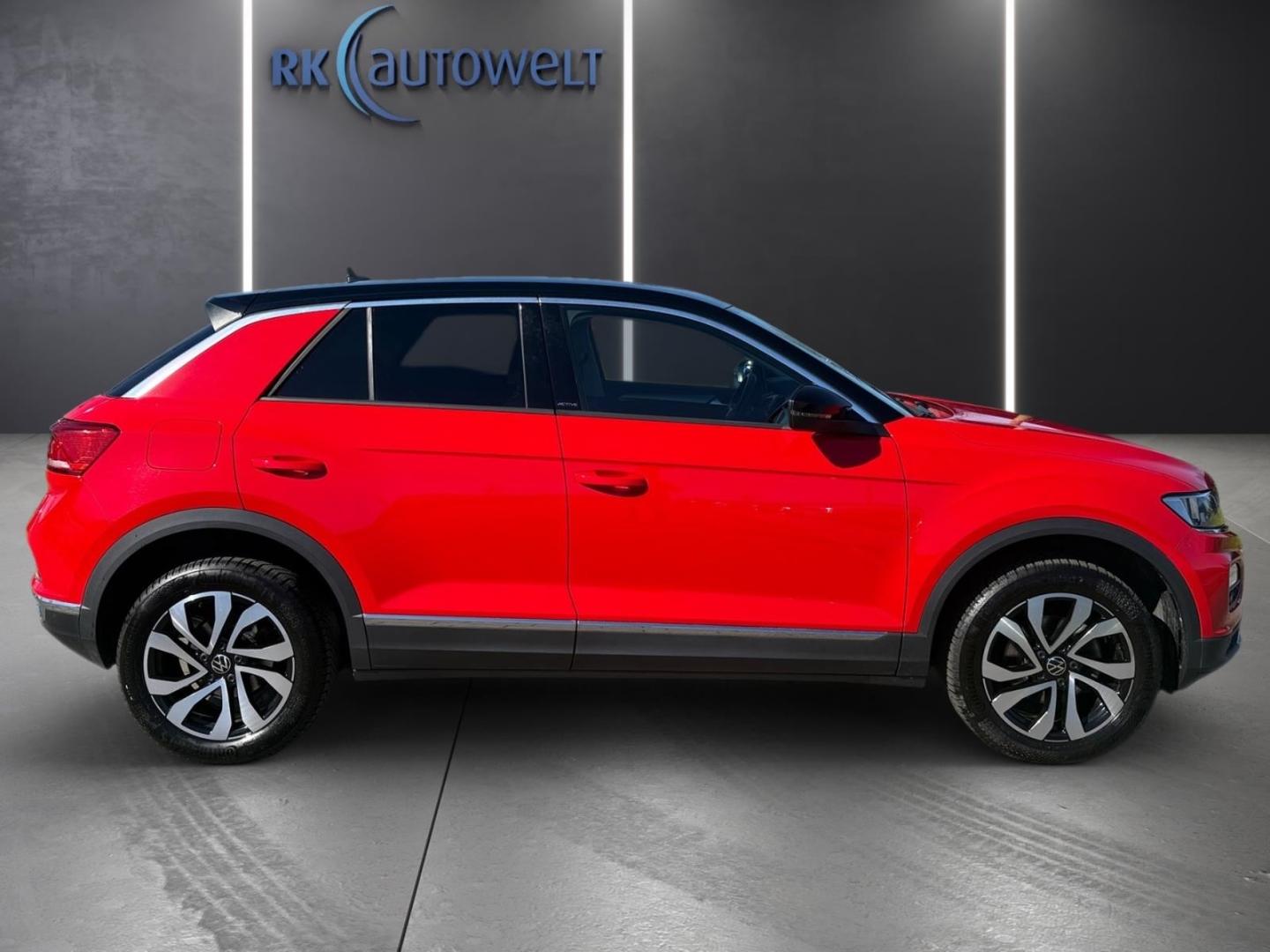 Volkswagen T-Roc Active 1.5 TSI Navi Apple CarPlay