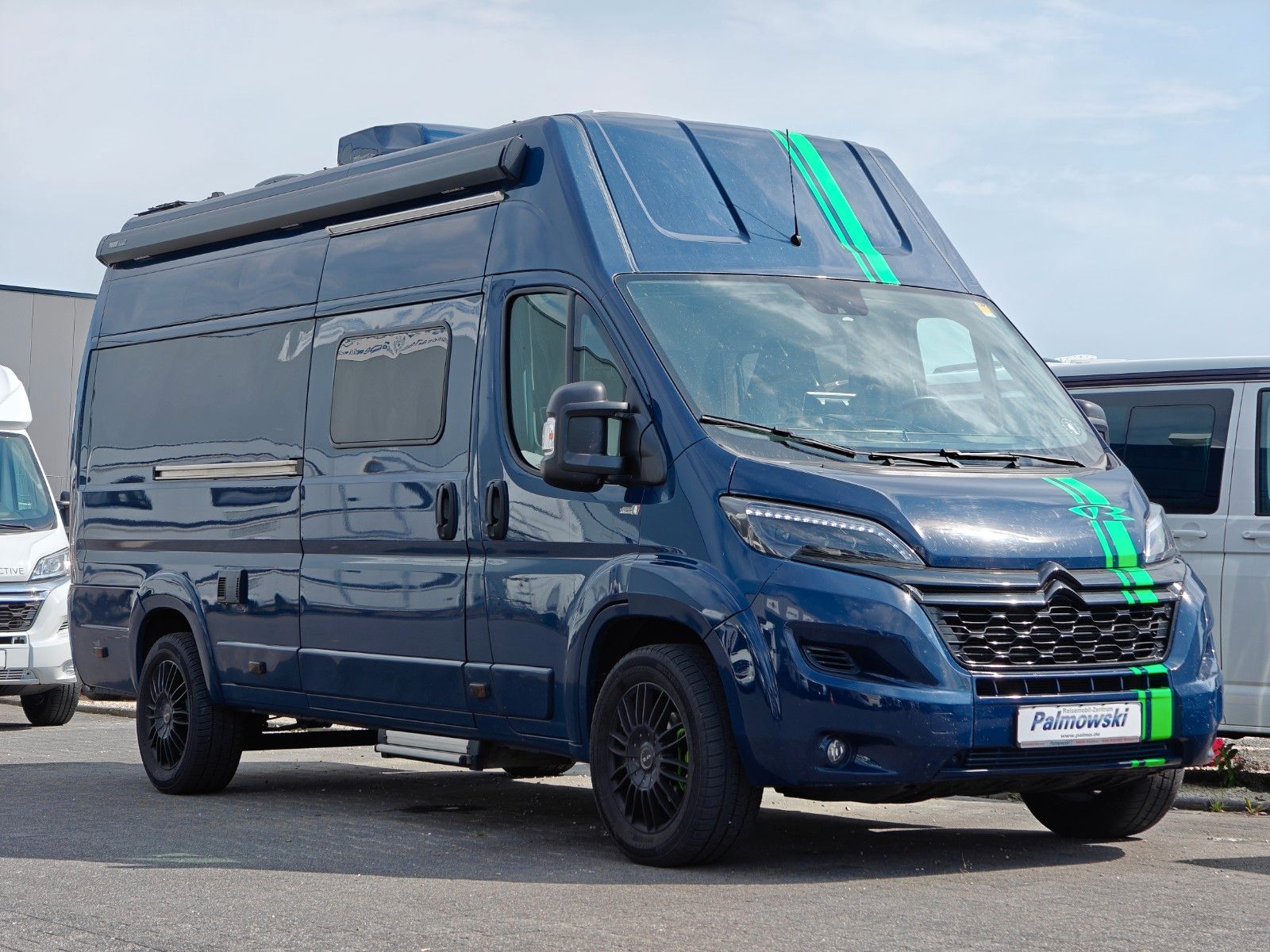 Fahrzeugabbildung Andere VR Motorhomes Pitanti 747 - Motorrad Transport -