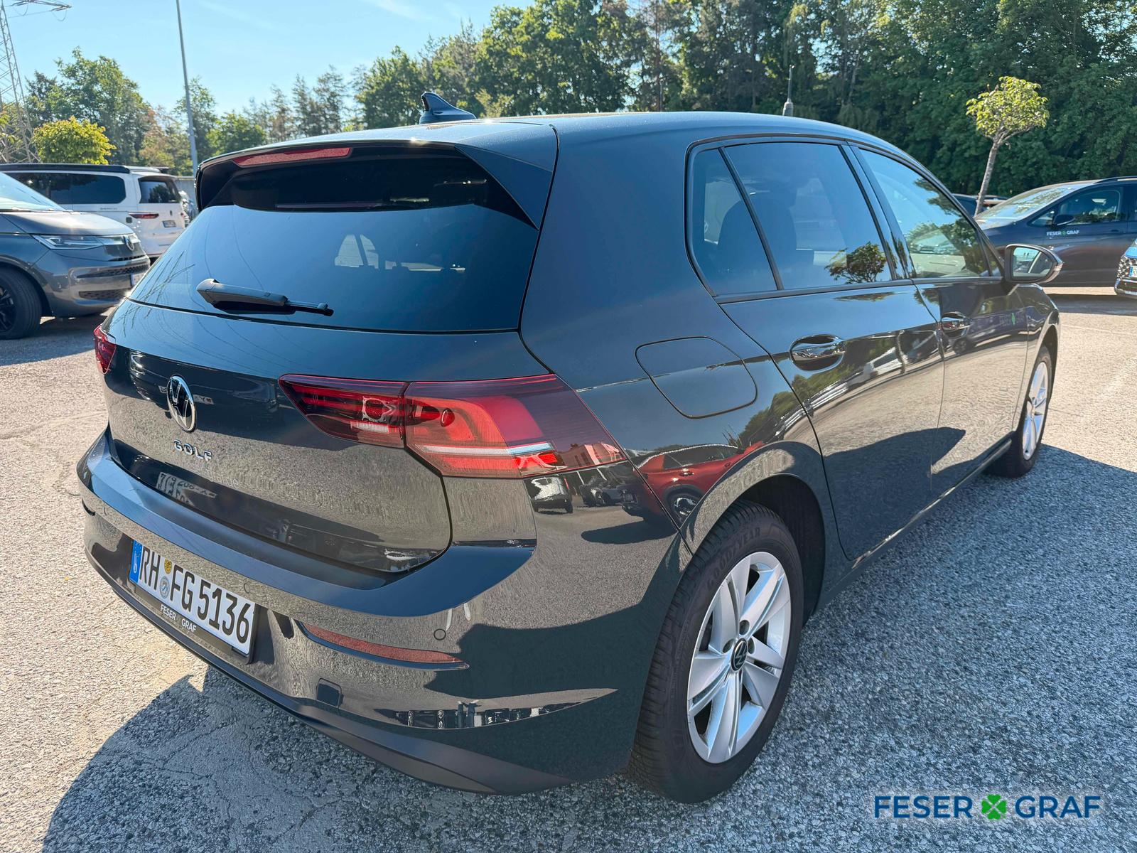 Volkswagen Golf VIII 1.5 TSI LED SHZ PDC APP DAB+, миниатюра 4
