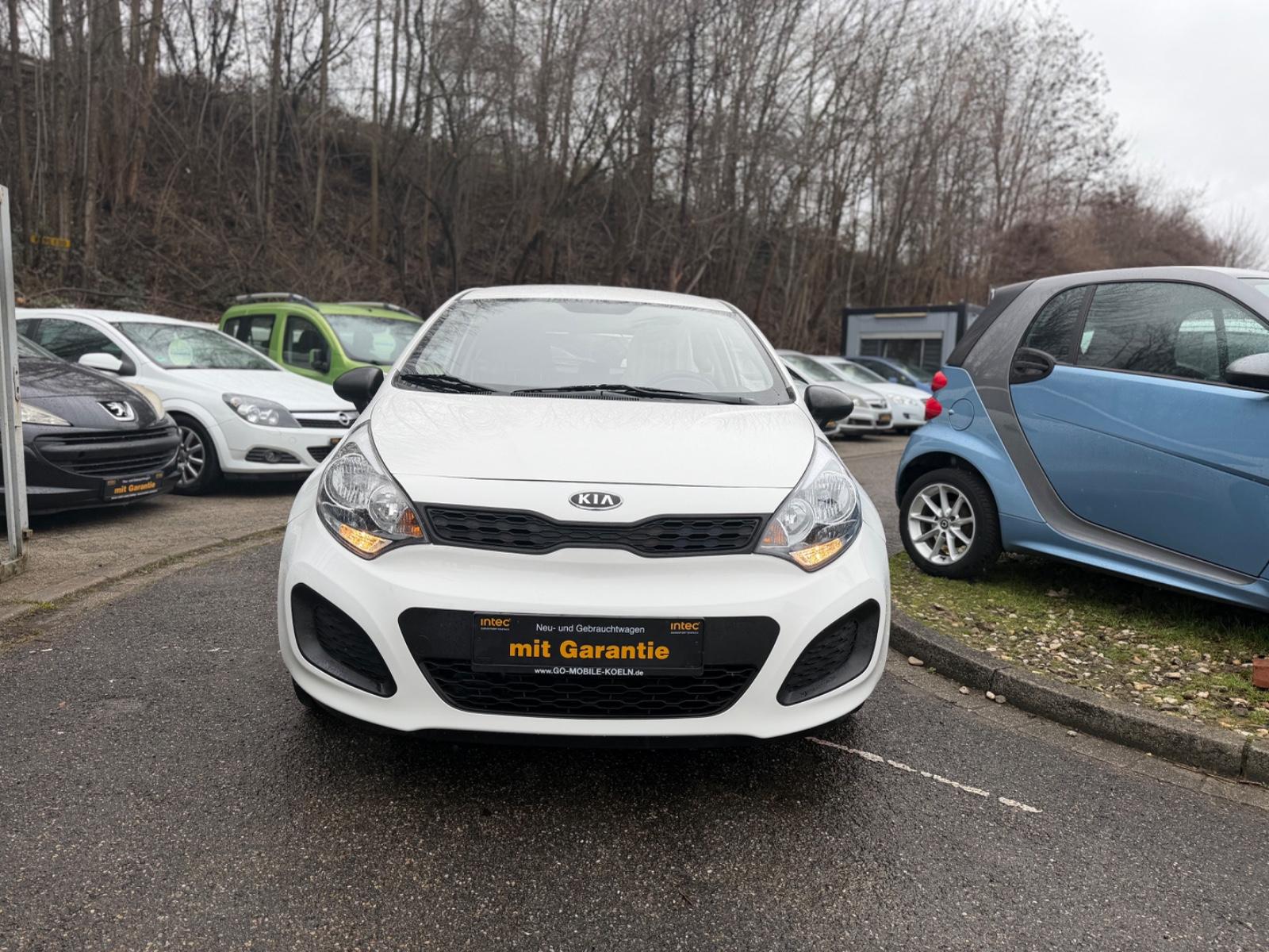 Kia Rio Attract*Tüv Neu*Wenig KM*Top*2 Hand*