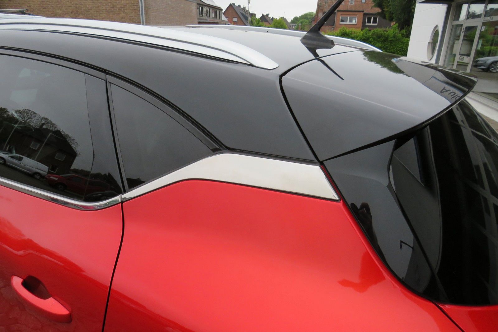 Fahrzeugabbildung Renault Captur II "INTENS" AHK NAVI 18` KAMERA SITZH.