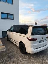 Volkswagen T7 Multivan 1,5 TSI OPF DSG Edition Edition - VW T7 Multivan von privat