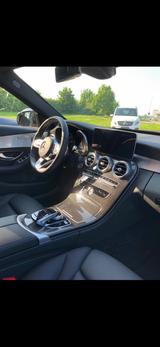 Mercedes-Benz 220 - Mercedes-Benz 220 mit Diesel-Antrieb: Kombi