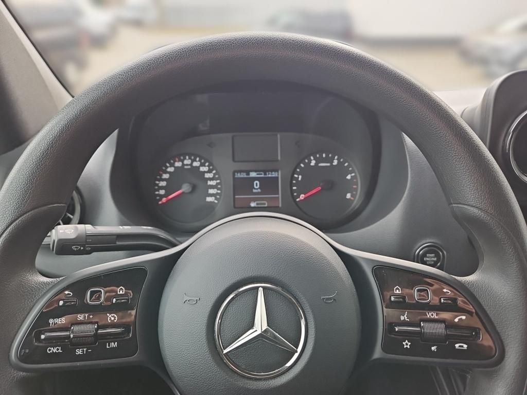 Fahrzeugabbildung Mercedes-Benz Sprinter 317 Kasten L2H2 360°Schwingsitz SHZ EDW