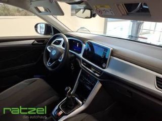 Fahrzeugabbildung Volkswagen T-Roc 1,0 Life TSI Navi LED ACC App Connect Trav